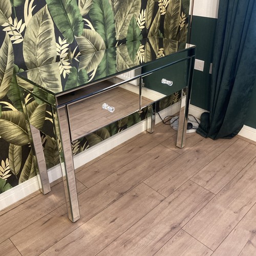 Laura ashley mirrored console - mirrored,