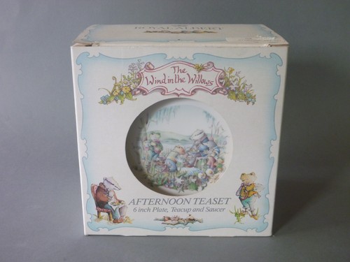 Royal albert wind - wind, in