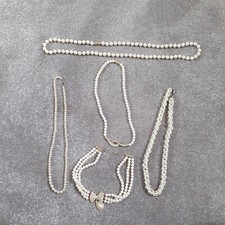 5 x Costume Jewellery Necklaces Pearl Effect Various Designs & Chain Lengths.