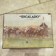 Escalado Chad Valley Vintage