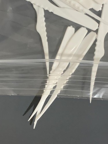Plastic tooth picks - plastic,