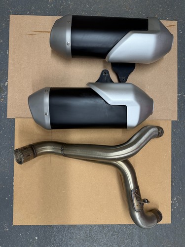 Triumph speed triple 1050 - triple,