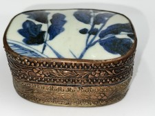Stunning Vintage Chinese Porcelain Shard Trinket Box Silver Plated Copper