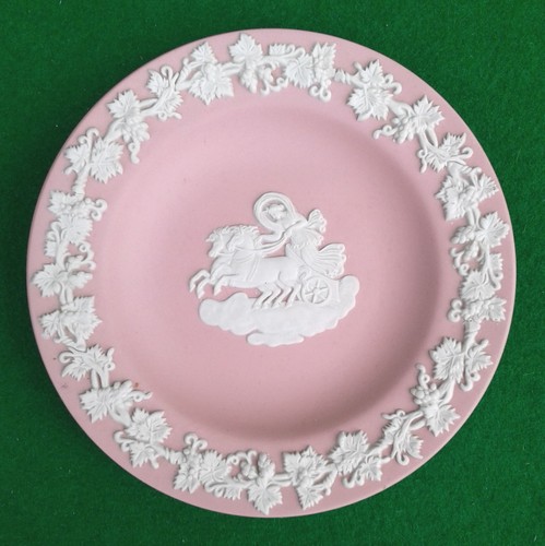 Wedgwood pink jasperware - jasperware, round