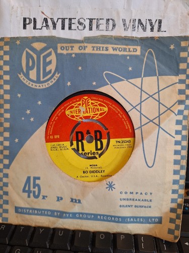 Diddley mona gimme - /,