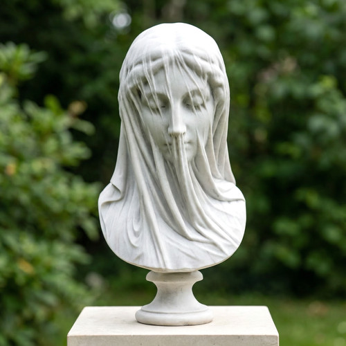 Veiled lady statue - veiled,