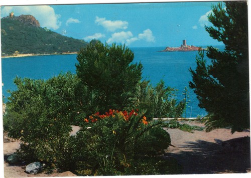 Esterel its red rocks and - l'esterel,