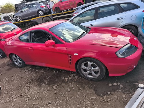 Hyundai coupe 2002 2009 bonnet - hyundai,