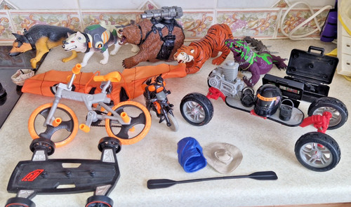 Collection hasbro action - of,