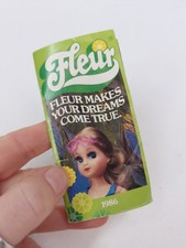 Fleur Flyer Folder Vintage