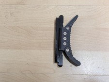 Adjustable Butt Hook to fit