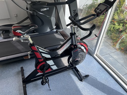 Wattbike pro model - pro, b