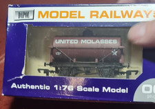 Dapol  B590 United Molasses Tanker Wagon