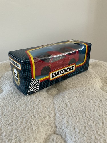 Matchbox ferrari f40 die - matchbox, k-8