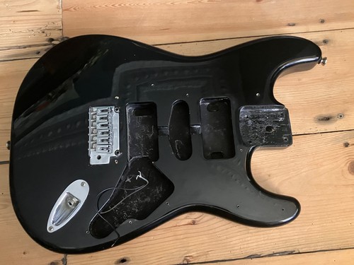 Fender squier stratocaster - squier,
