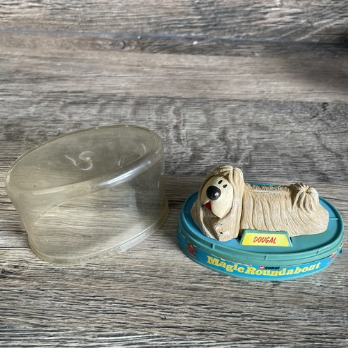 Vintage 1972 corgi - vintage, magic