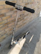 Micro Classic Kids Scooter: Black (RRP £165