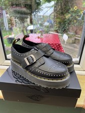 DR. MARTENS RAMSEY QUAD STUD
