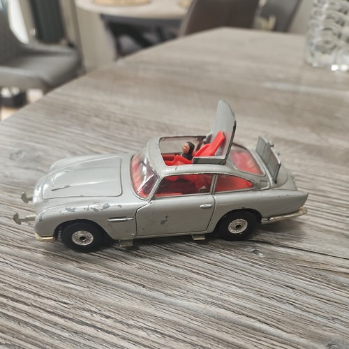 Corgi toys 007 james - 007, bond