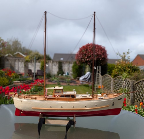 Bruma model boat from - r/c,