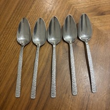 Vintage Vines Studio Bark