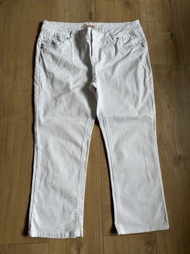 Yes cropped jeans - yes,