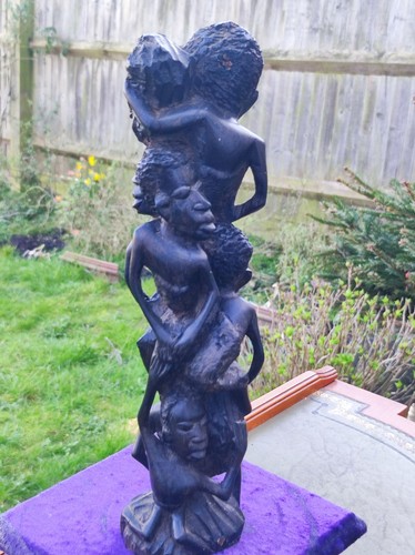 Makonde ebony family - 'family, tree's