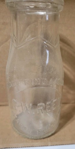 Half pint milk bottles w - pint, c.w