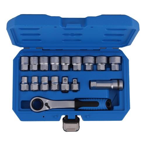 Complete pass through - through, socket
