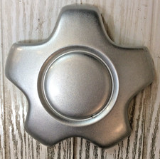 renault megane coupe 2.0 alloy wheel metal centre cap 77008349846b