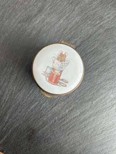 Vintage crummles enamel