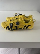 Magic Comete Carbon Shoes