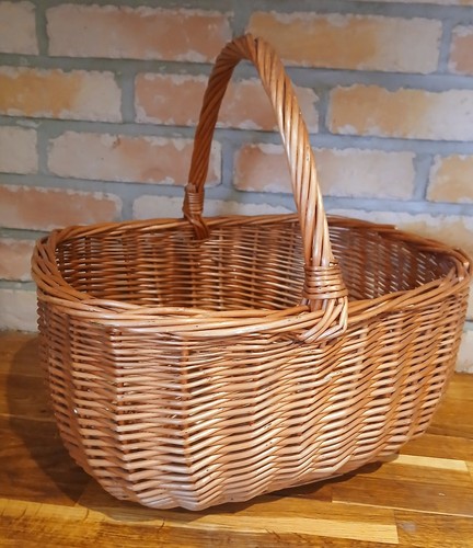 Vintage 1940s retro wicker - retro,
