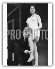 Busty UK Hammer Glamour Madeline Smith Leg Kiss 007 Bond Girl Publicity Photo