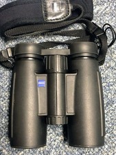 Zeiss Conquest 8x30 BT Binoculars. Beautiful! Excellent Condition + Case & Strap