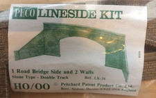 HO / OO Peco Lineside Kit