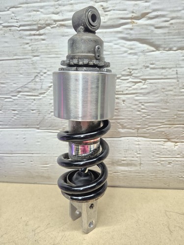 Honda rvf400 nc35 shock - honda,