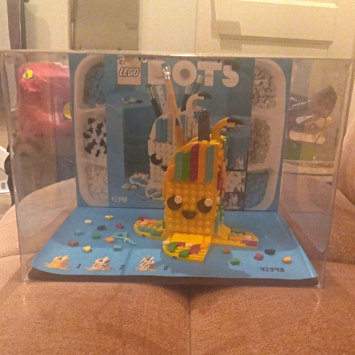 Lego dots clear display case - lego,