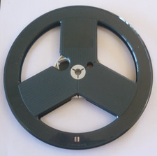 TDK  7 inch take up tape reel  -  Excellent  condition.