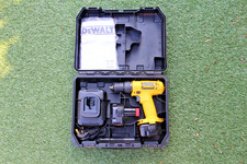 DEWALT DW907 12V DRILL INC