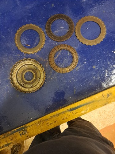 Ariel leader 65 clutch - &,