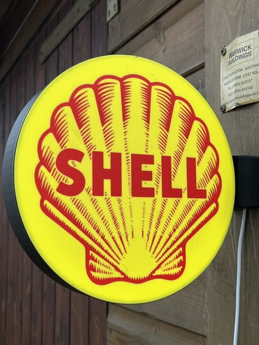 Shell station sided - shell, led