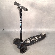 Micro Maxi Scooter 3 Wheel