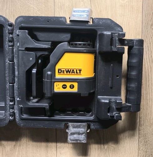 Used dewalt dw088 self - dewalt,