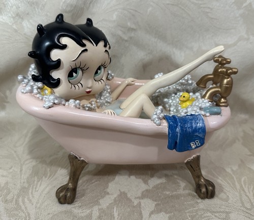 Betty boop bath - bath, bathtub