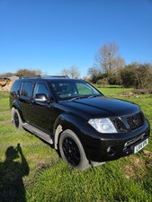 Nissan Pathfinder Tekna Auto