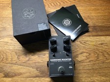 DARKGLASS    HARMONIC BOOSTER clean bass preamp, boxed.