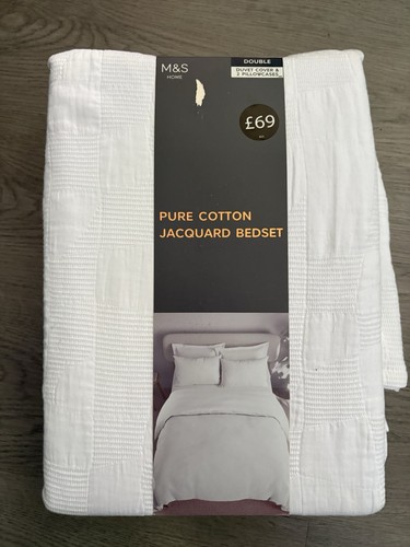 Jacquard white bedset pure - m&s,