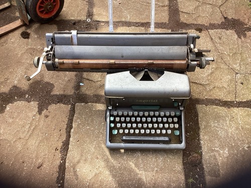 Vintage imperial type - vintage,