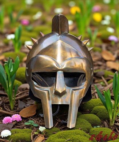 Ancient greek maximus helmet - greek,